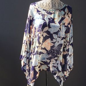 Fashion 1.2.3 Floral Tunic